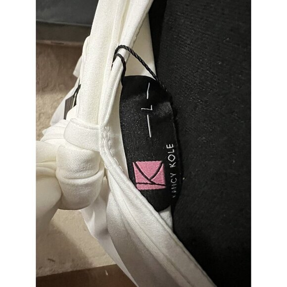 Kancy Kole Pleated Skort with Belt White Size Large - Picture 5 of 8